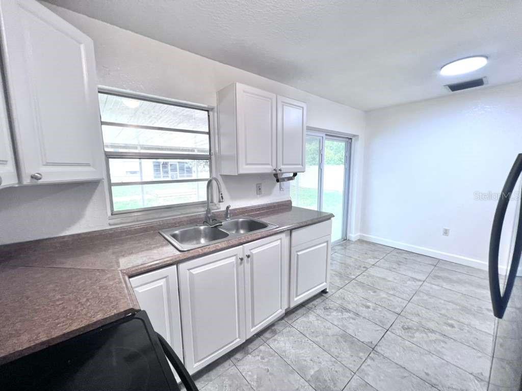 3409 Vorden Street New Port Richey, FL 34655 - Photo 14 of 41
