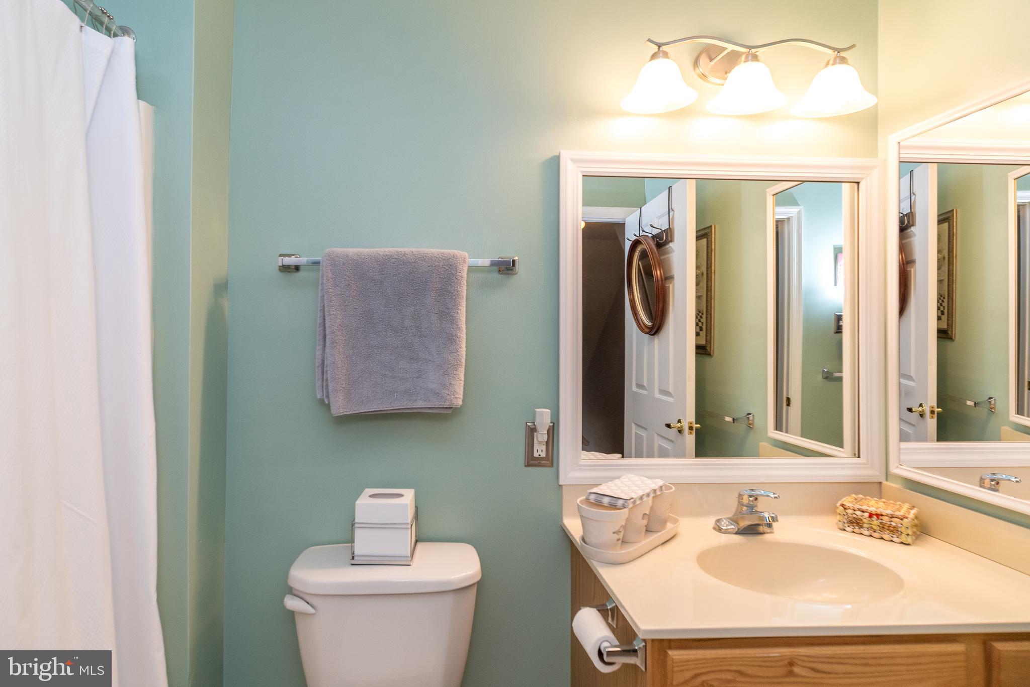1601 Yorktown Road, Unit 40 Jamison, PA 18929 - Photo 17 of 26 Third Full Bath