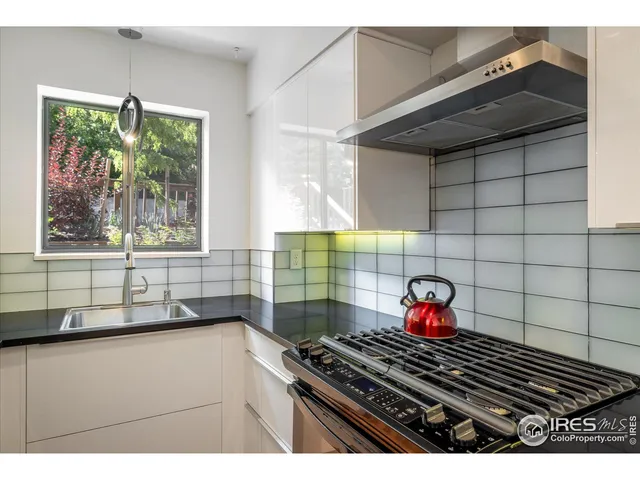 $820,000 | 250 Spruce Street, Boulder, CO 80302