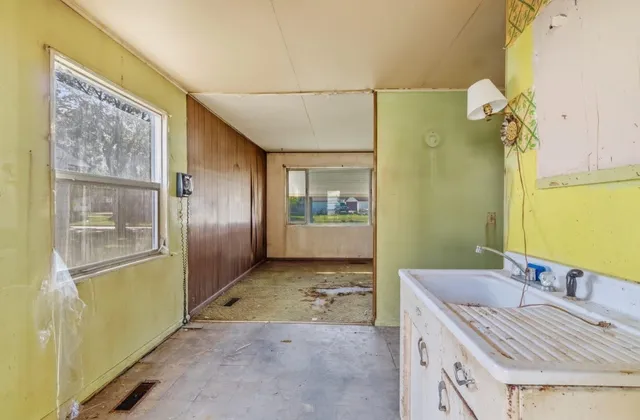 $106,100 | 5320 North 69th Street, Milwaukee, WI 53218