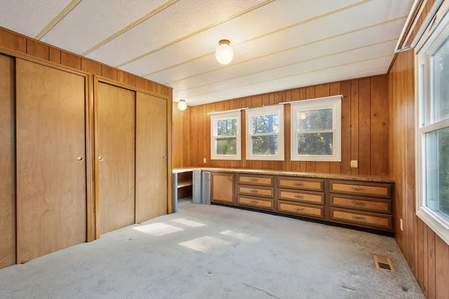 $115,000 | 11 Jeri Drive, Athol, MA 01331