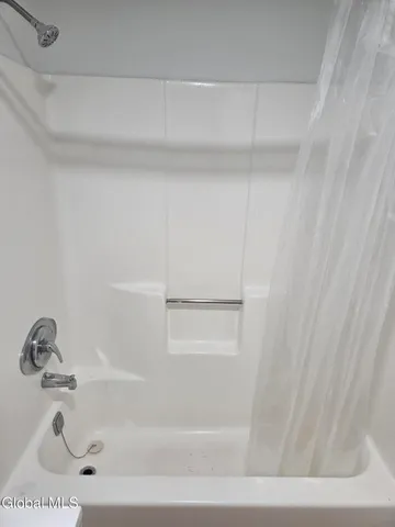 $2,065 | 101 Victory Way, Clifton Park, NY 12065