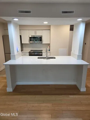 $2,065 | 101 Victory Way, Clifton Park, NY 12065