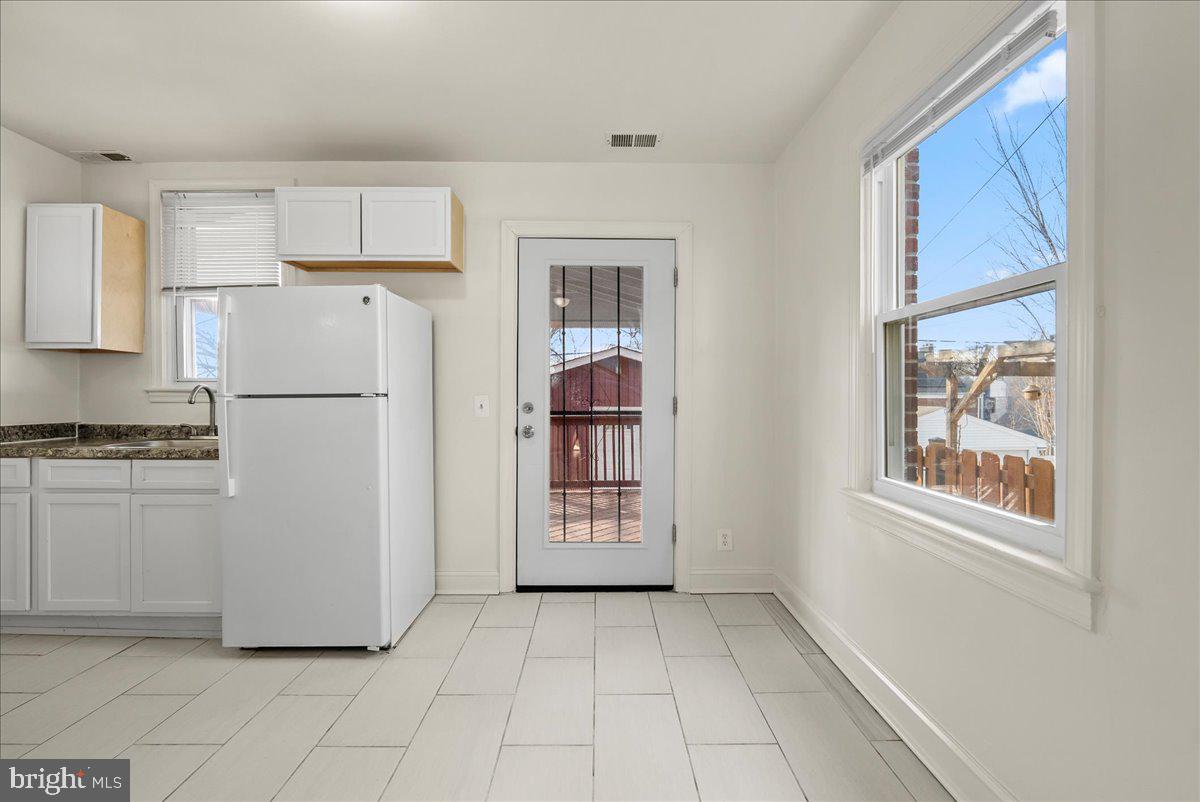 6416 Blair Road Northwest Washington, DC 20012 - Photo 7 of 28 Kitchen