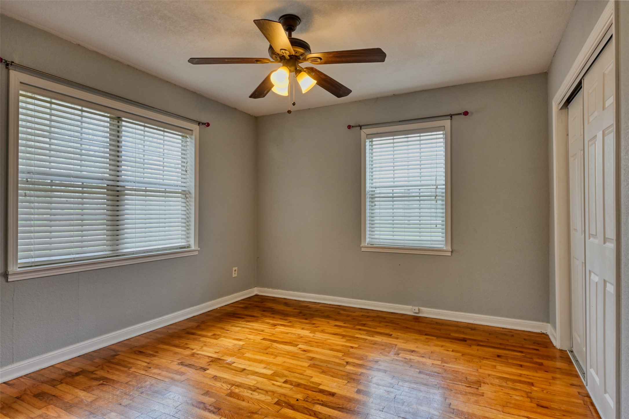 2125 Shanks Road Angleton, TX 77515 - Photo 14 of 25