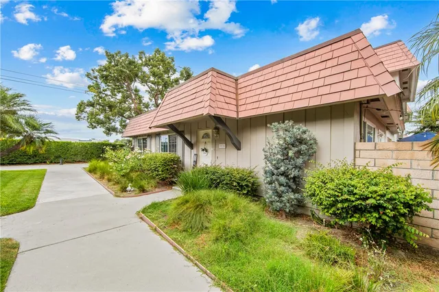 $774,800 | 10126 Bloomfield Avenue, Cypress, CA 90630