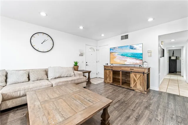 $774,800 | 10126 Bloomfield Avenue, Cypress, CA 90630