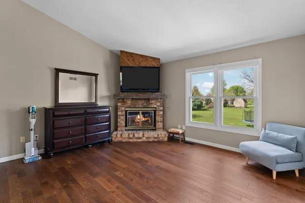 $629,900 | 6790 Heatheridge Drive, Saline, MI 48176