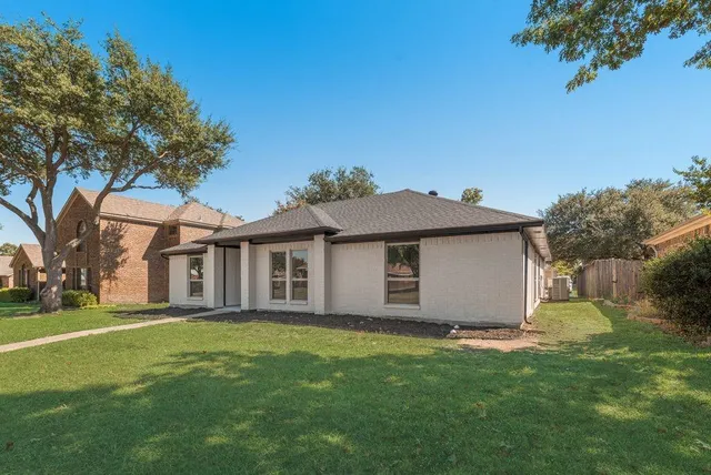 $2,600 | 3510 Jonquil Lane, Rowlett, TX 75089