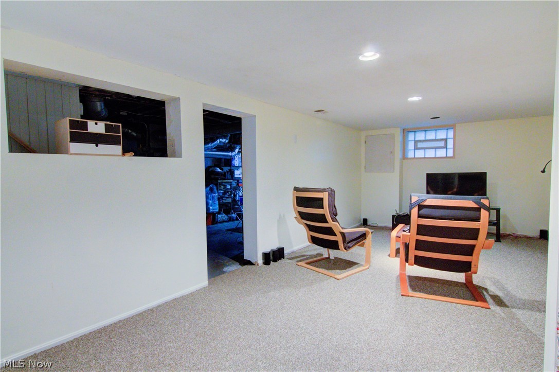 1687 Crest Road Cleveland Heights, OH 44121 - Photo 29 of 35
