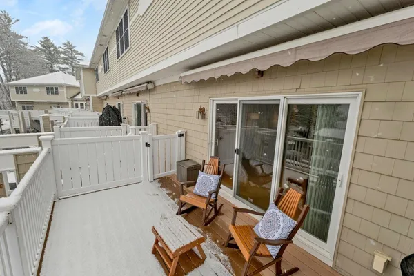 $639,000 | 507 Weirs Boulevard, Unit 8, Laconia, NH 03246