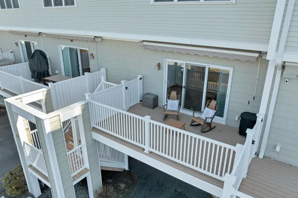 $639,000 | 507 Weirs Boulevard, Unit 8, Laconia, NH 03246