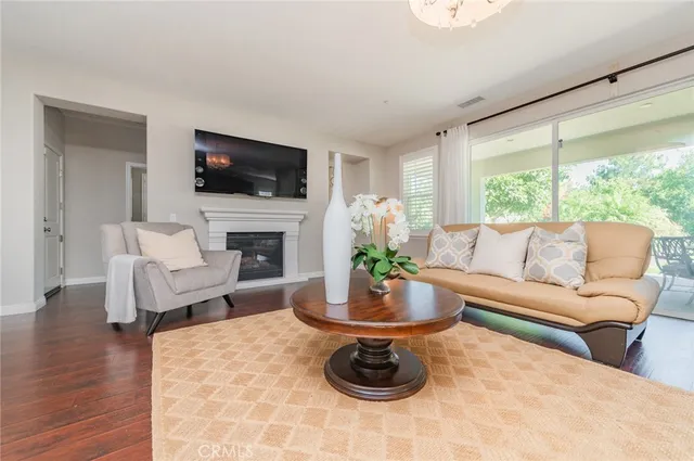 $1,458,000 | 14349 Guilford Avenue, Chino, CA 91710