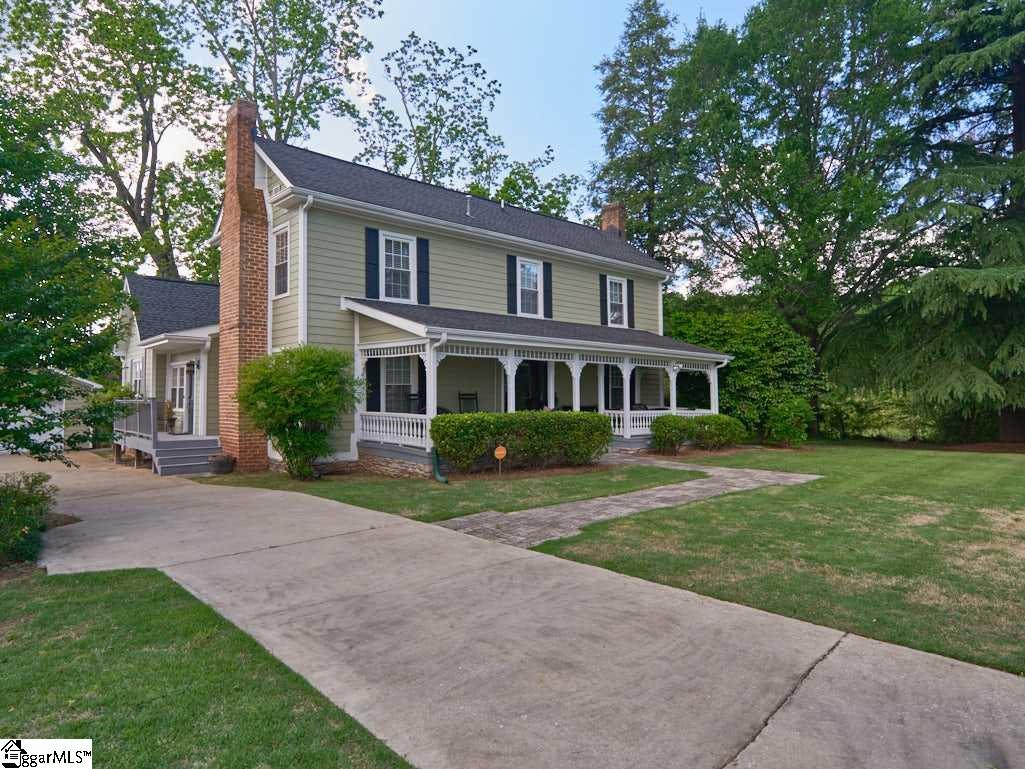 2244 Fairview Road Fountain Inn, SC 29644 - Photo 1 of 36