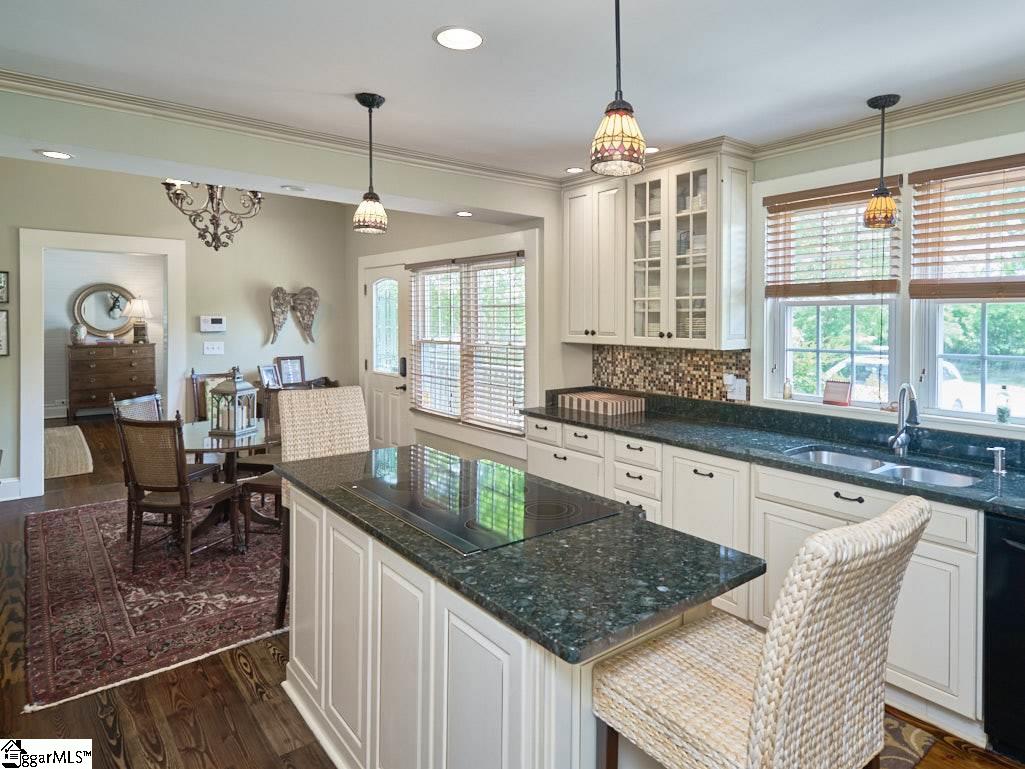 2244 Fairview Road Fountain Inn, SC 29644 - Photo 13 of 36