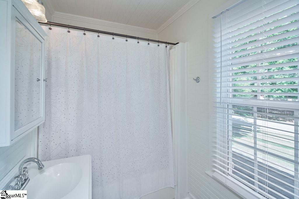 2244 Fairview Road Fountain Inn, SC 29644 - Photo 21 of 36
