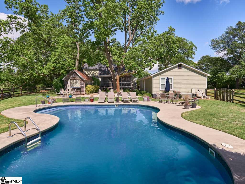 2244 Fairview Road Fountain Inn, SC 29644 - Photo 30 of 36