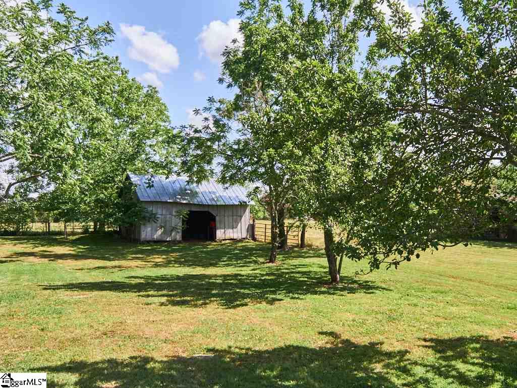 2244 Fairview Road Fountain Inn, SC 29644 - Photo 33 of 36