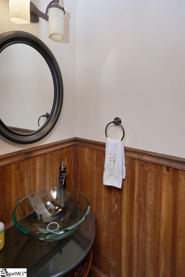 2244 Fairview Road Fountain Inn, SC 29644 - Photo 8 of 36