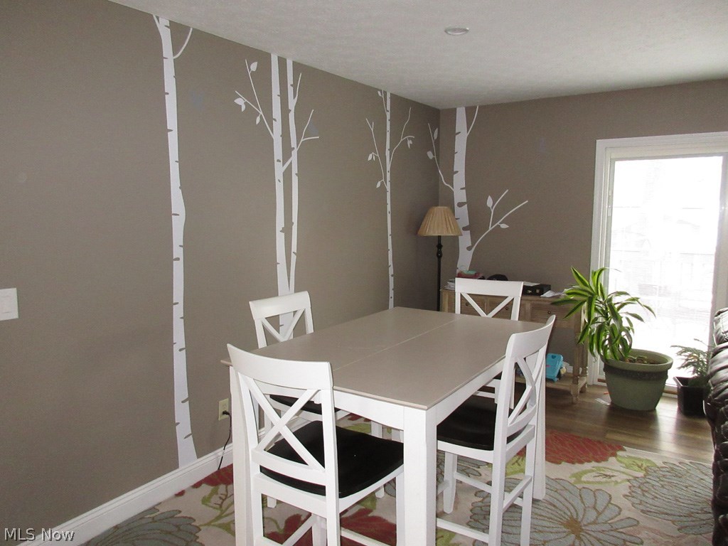 6019 Ravine Boulevard Parma, OH 44134 - Photo 5 of 20 Gallery Image 5