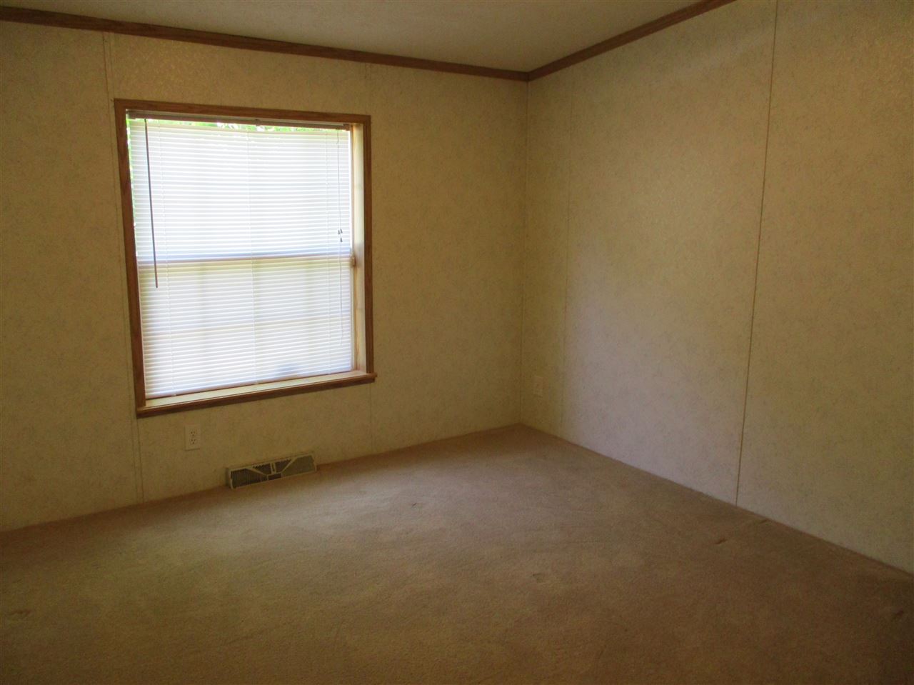 89 Threshing Mill Road Sanbornton, NH 03269 - Photo 13 of 22