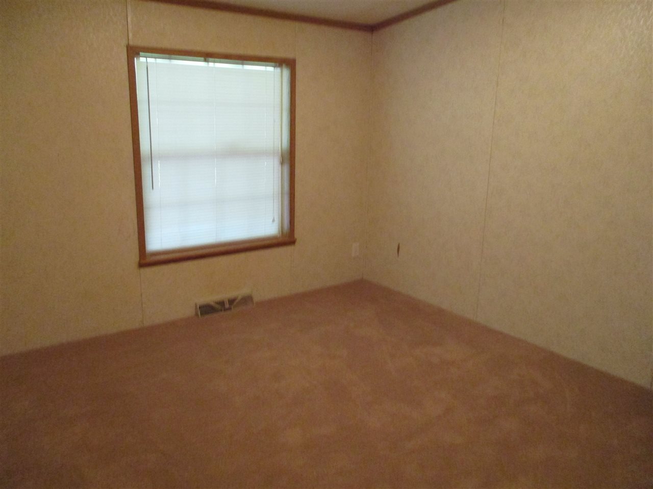 89 Threshing Mill Road Sanbornton, NH 03269 - Photo 16 of 22