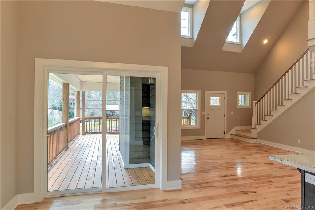 49 Pinecroft Road Asheville, NC 28804 - Photo 16 of 36 Gallery Image 16