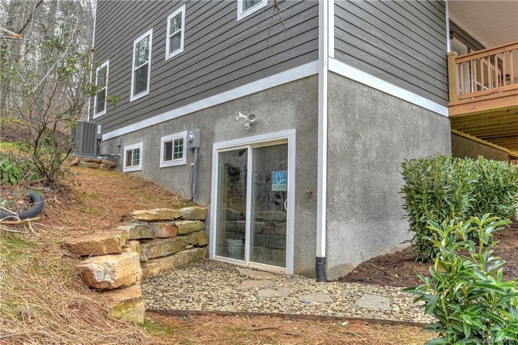 49 Pinecroft Road Asheville, NC 28804 - Photo 34 of 36 Gallery Image 34