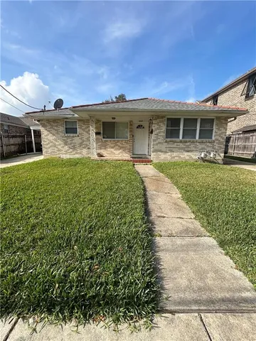 $2,100 | 6948 Fleur De Lis Drive, New Orleans, LA 70124