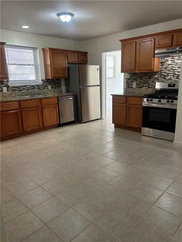 $2,100 | 6948 Fleur De Lis Drive, New Orleans, LA 70124