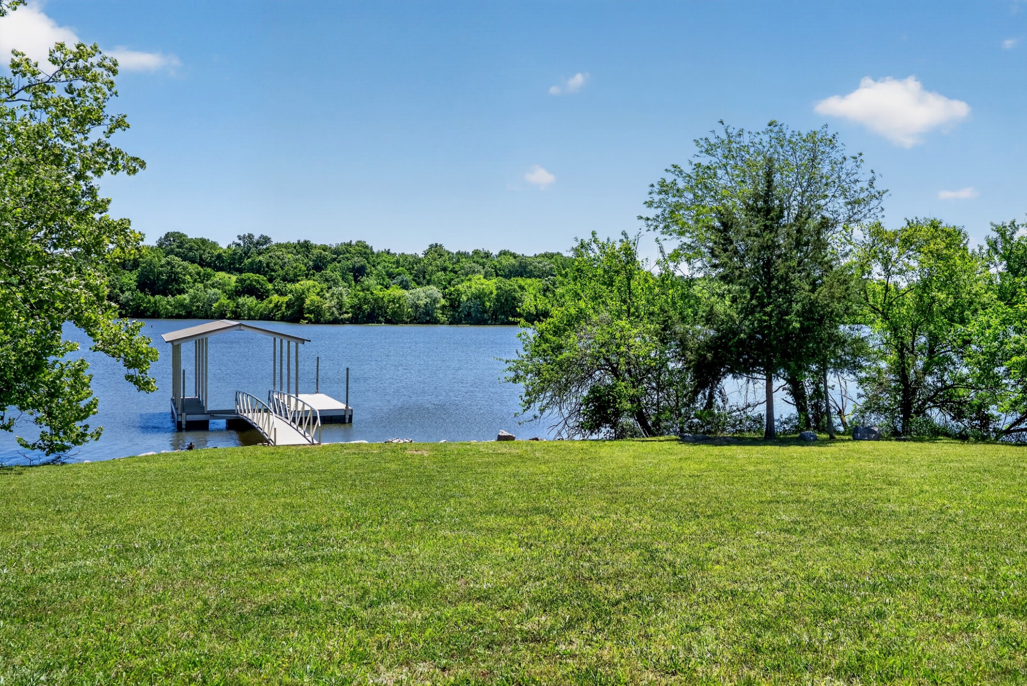 404 Lakeview Road Gallatin, TN 37066 - Photo 6 of 24