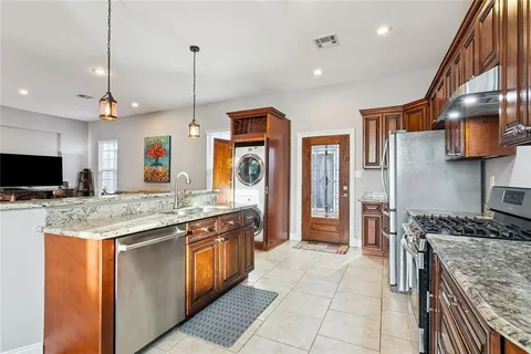 $567,500 | 1725 Foucher Street, New Orleans, LA 70115