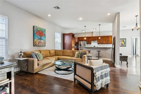 $567,500 | 1725 Foucher Street, New Orleans, LA 70115