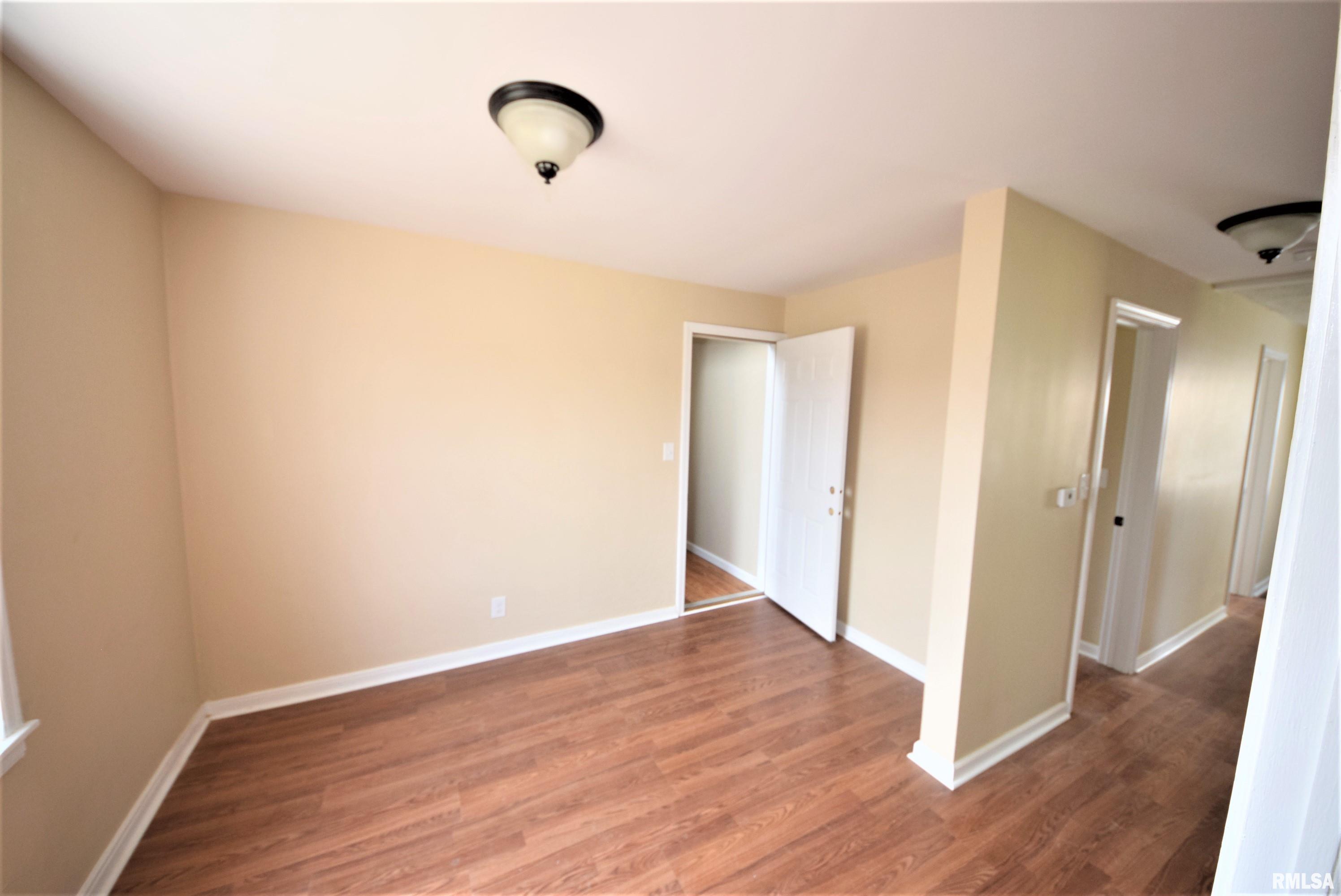 509 West Washington Street Springfield, IL 62702 - Photo 3 of 35