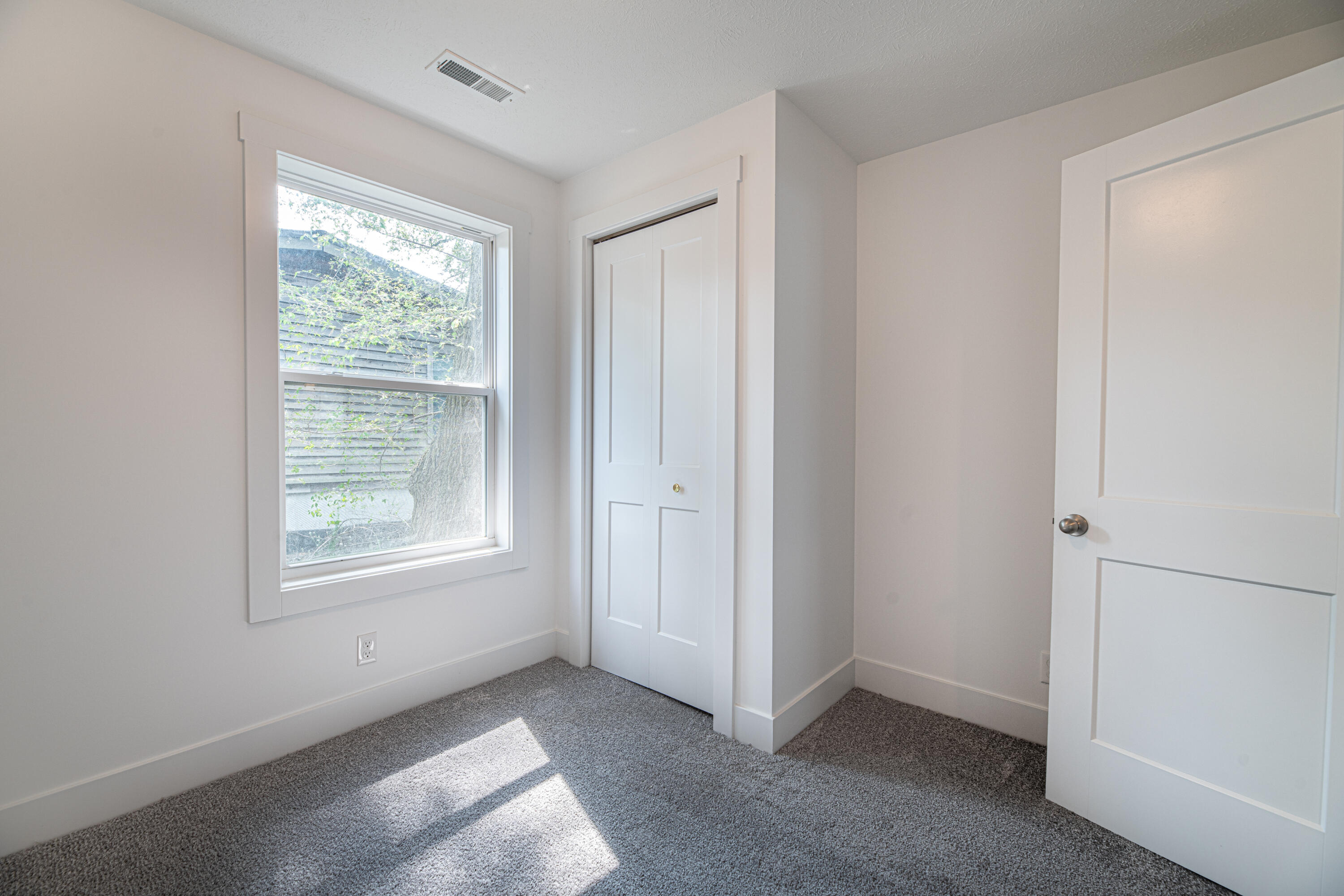 2595 Holton Road Muskegon, MI 49445 - Photo 13 of 19 2595 Holton RD-19