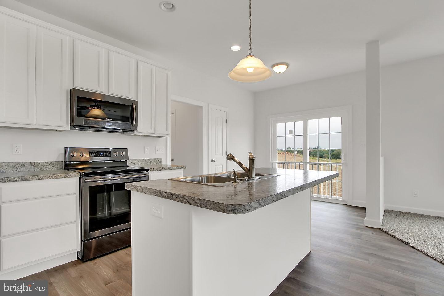 880 Tracey Road Hanover, PA 17331 - Photo 14 of 28