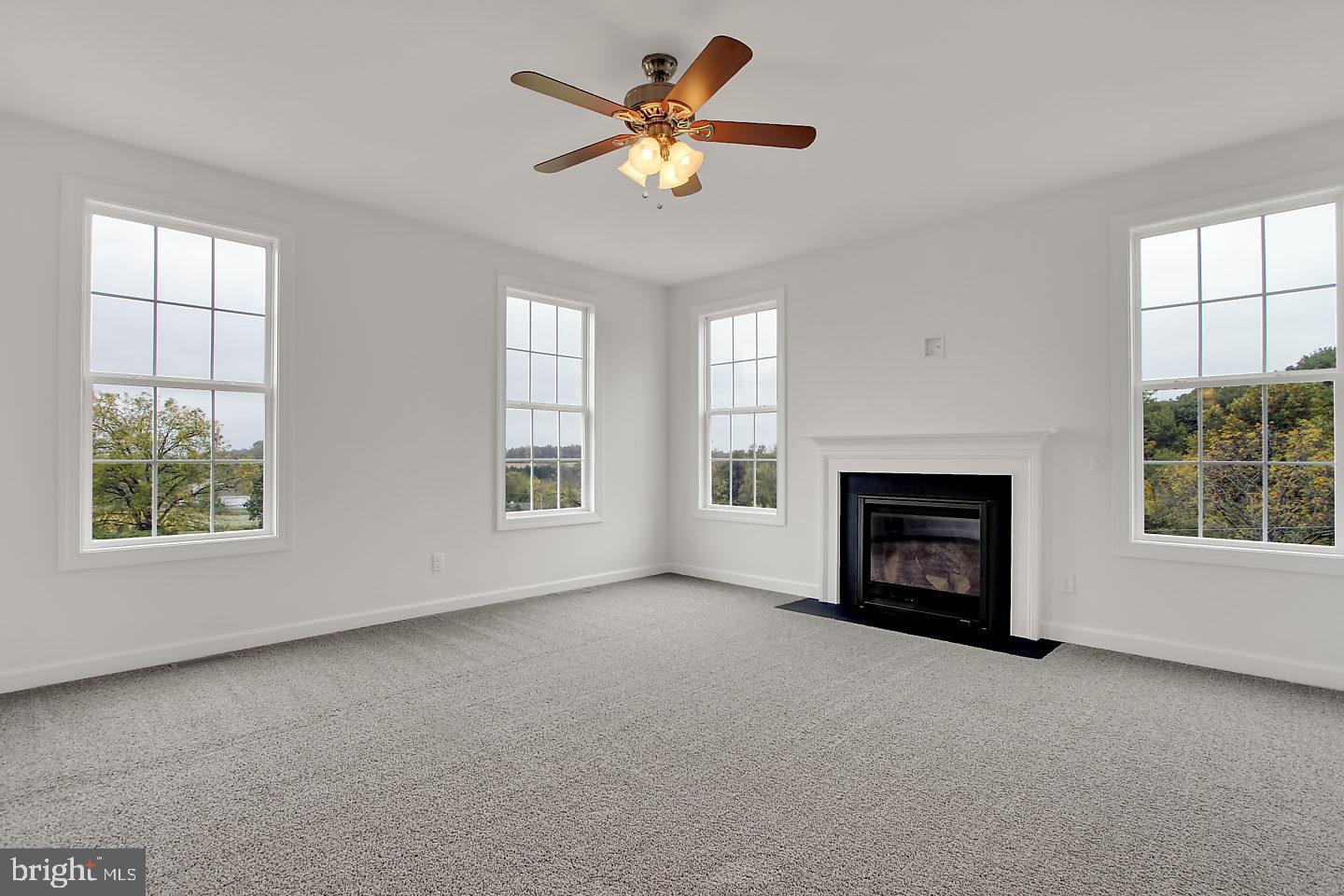 880 Tracey Road Hanover, PA 17331 - Photo 7 of 28