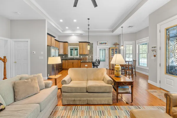 $780,000 | 85 Limerick Lane, Arlington, VT 05250