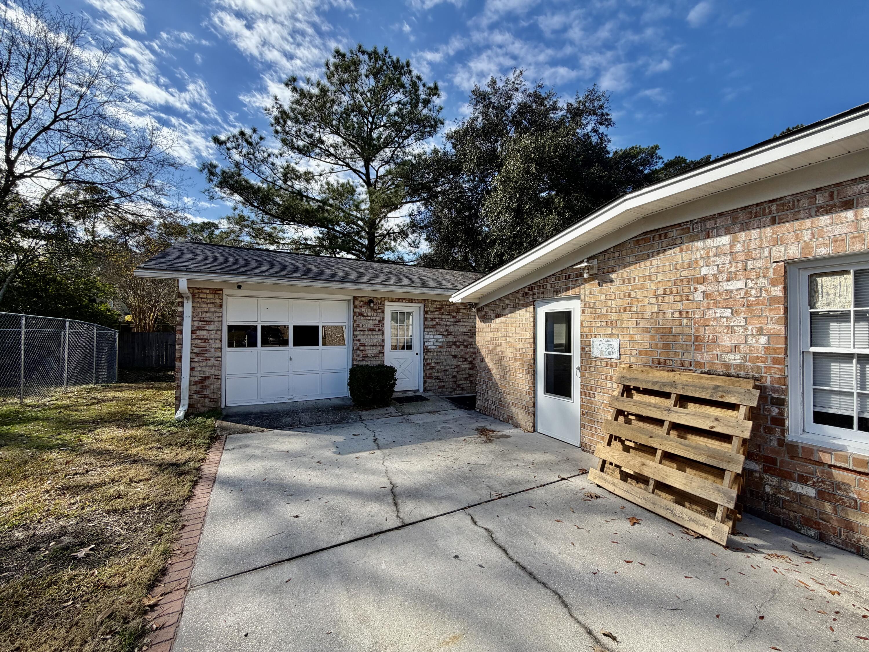 2907 Limestone Boulevard Charleston, SC 29414 - Photo 35 of 42 IMG_0220