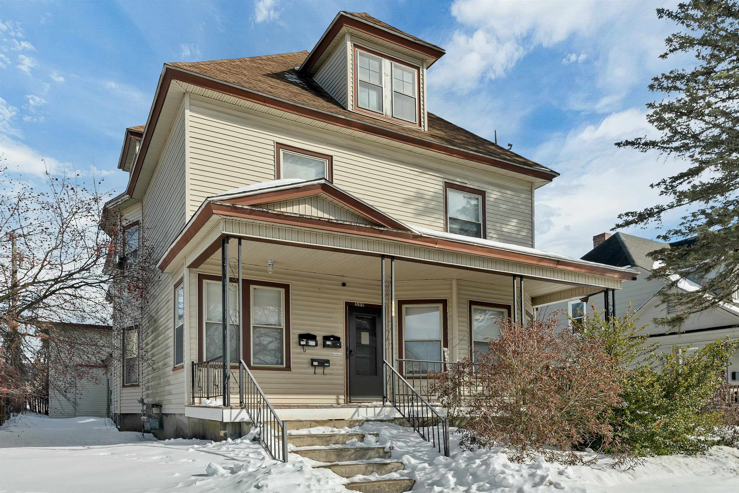 599 Beech Street Manchester, NH 03104 - Photo 1 of 56