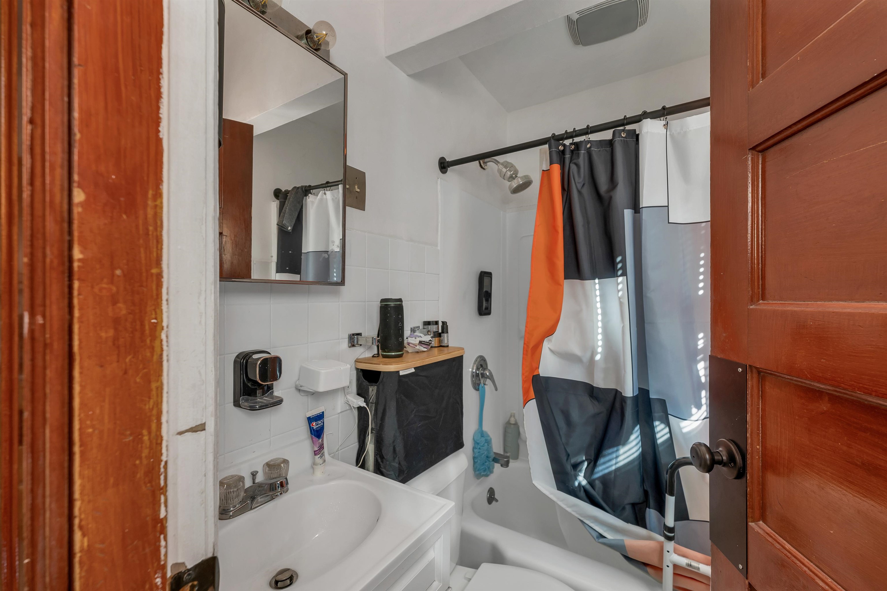 599 Beech Street Manchester, NH 03104 - Photo 31 of 56