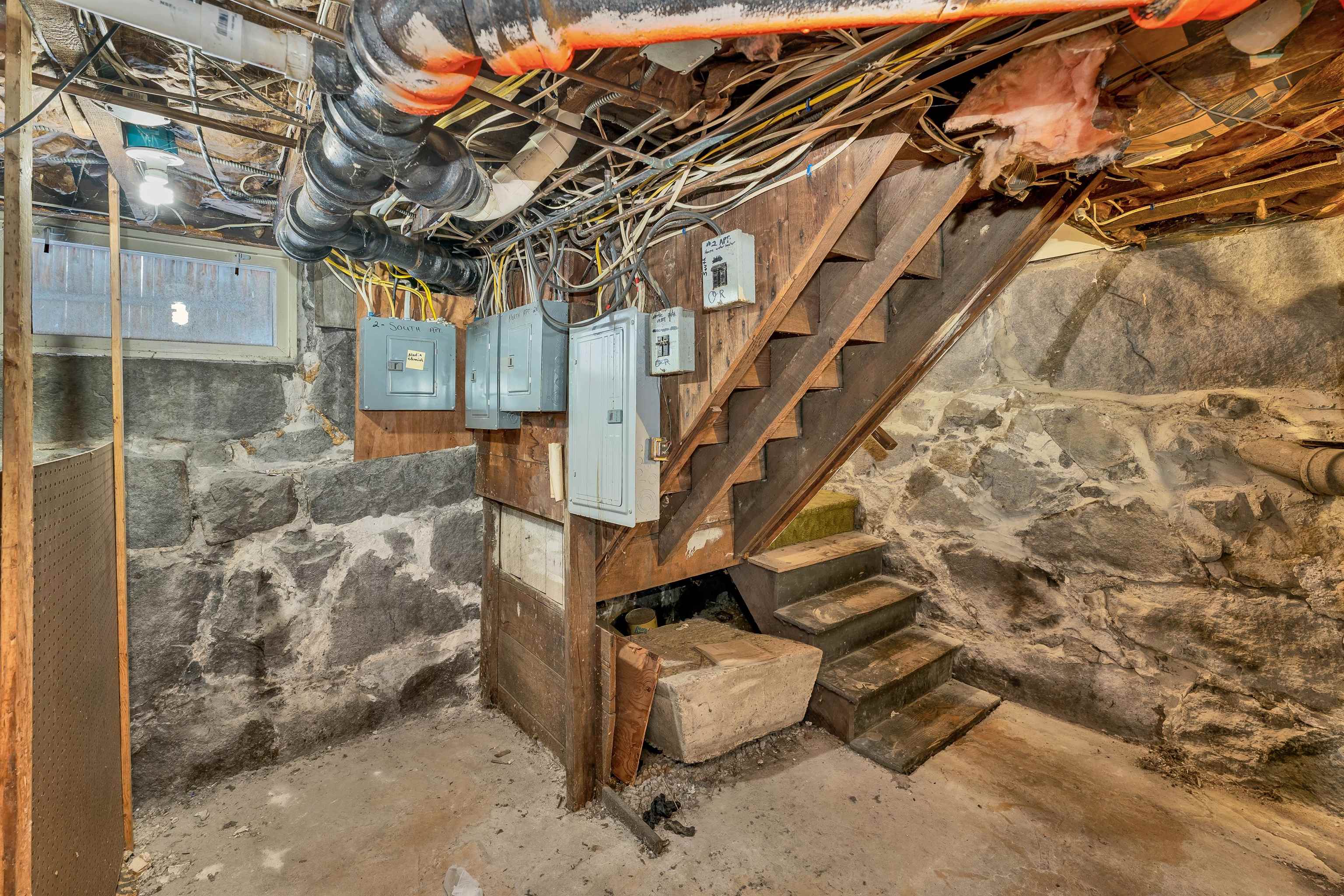 599 Beech Street Manchester, NH 03104 - Photo 48 of 56