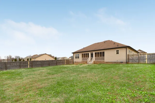 a house view with a outdoor space