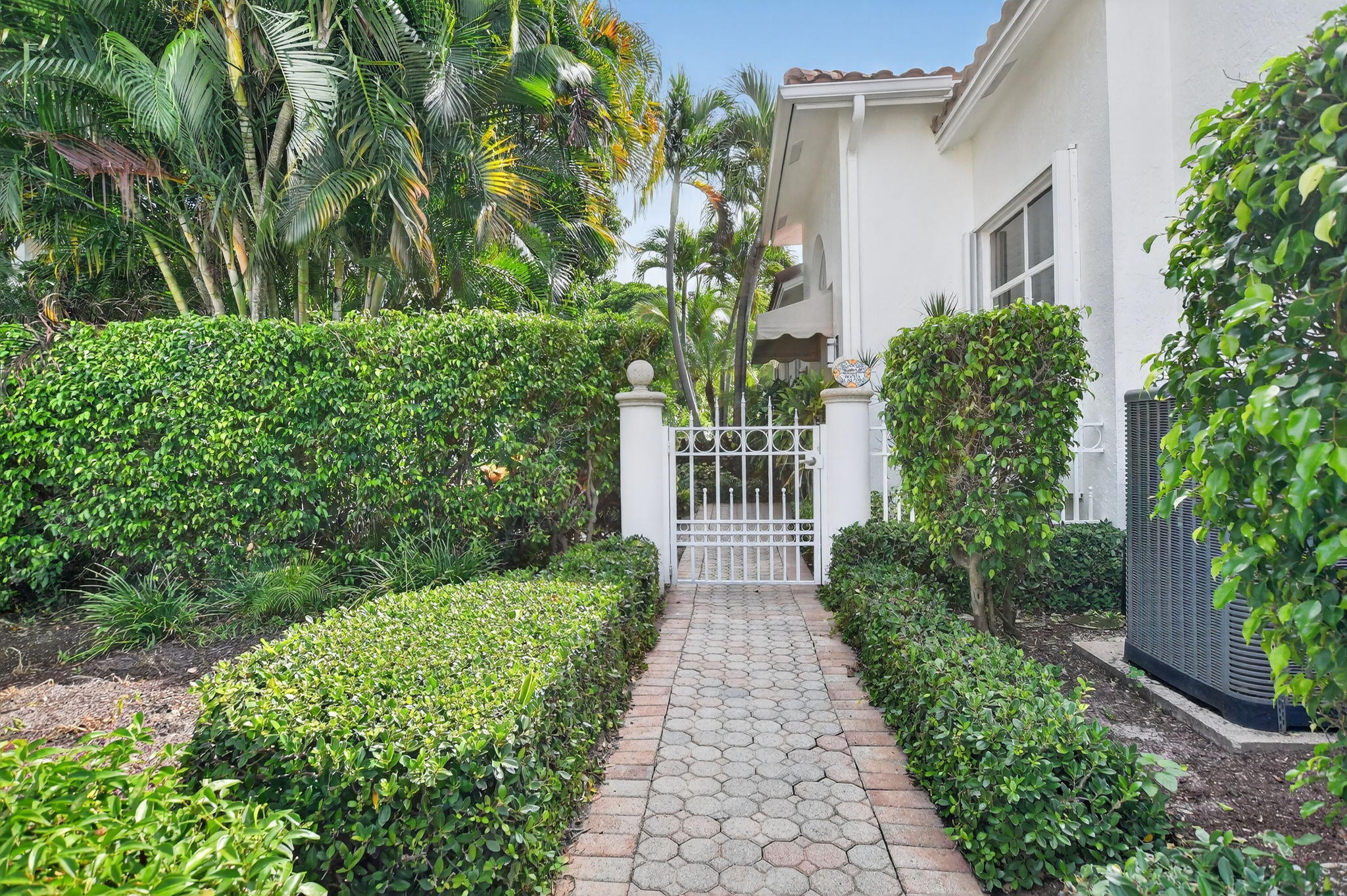 5796 Northwest 24th Terrace Boca Raton, FL 33496 - Photo 4 of 68 4-web-or-mls-001_DSC_4211