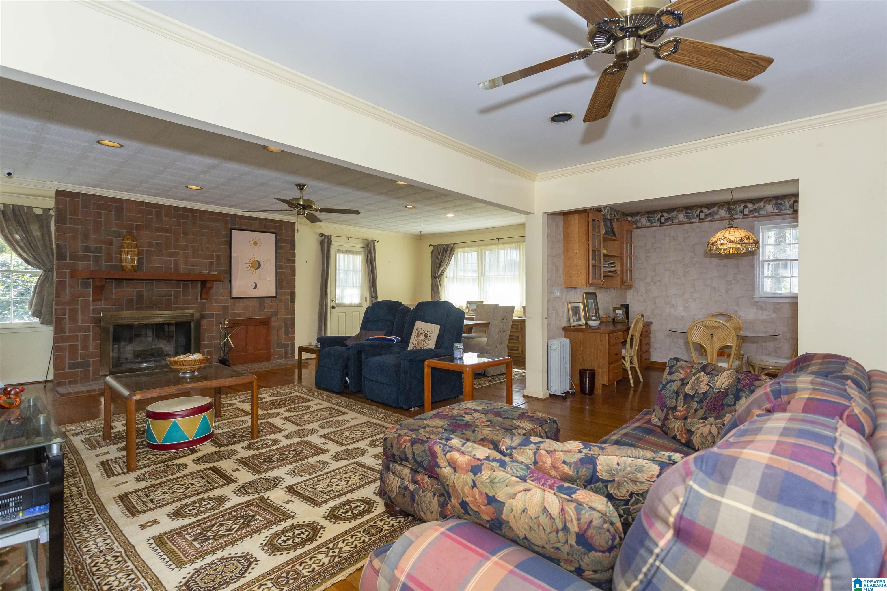 405 Hillyer High Road Anniston, AL 36207 - Photo 7 of 50
