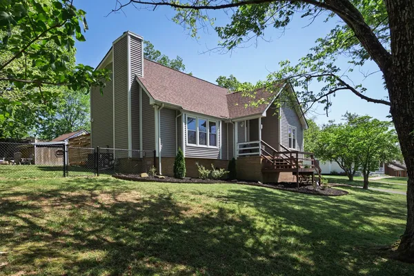 $350,000 | 840 Hillside Drive, Springfield, TN 37172