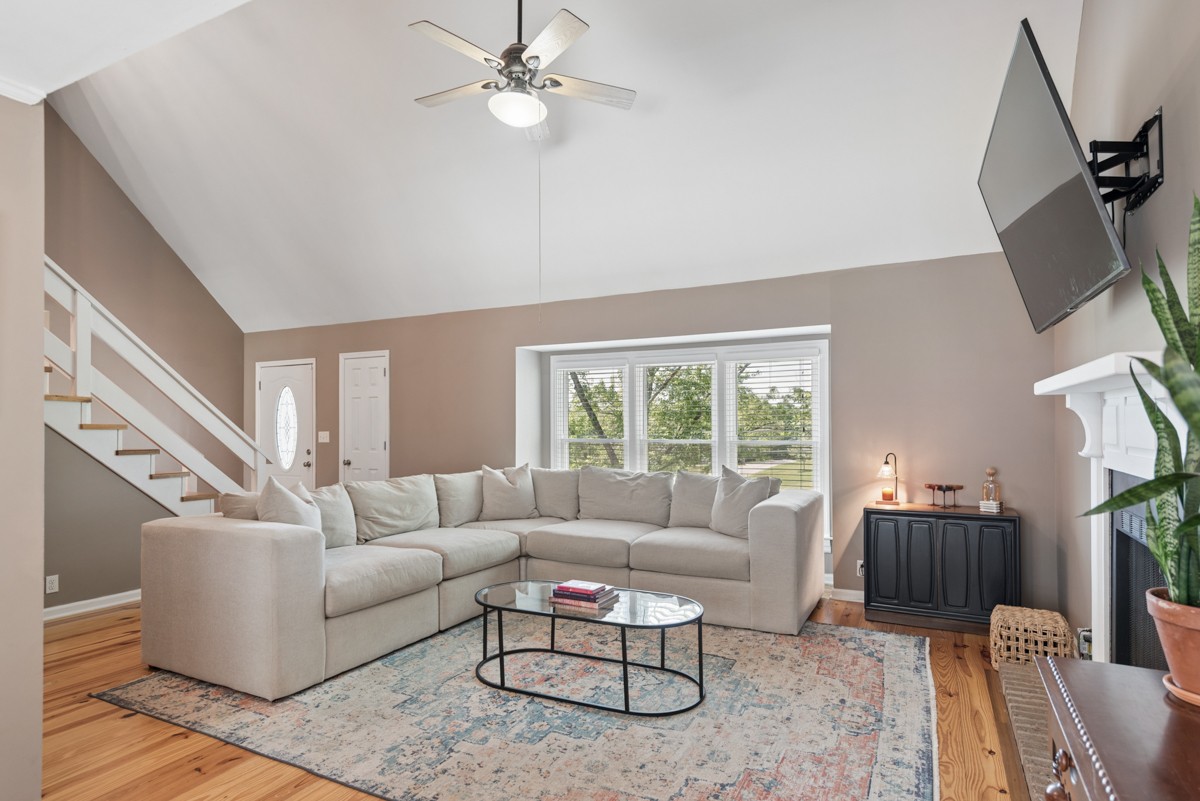 840 Hillside Drive Springfield, TN 37172 - Photo 6 of 34