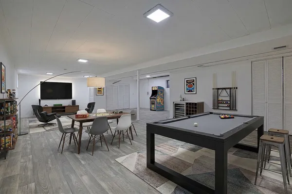 $629,000 | 761 Marshall Drive, Des Plaines, IL 60016