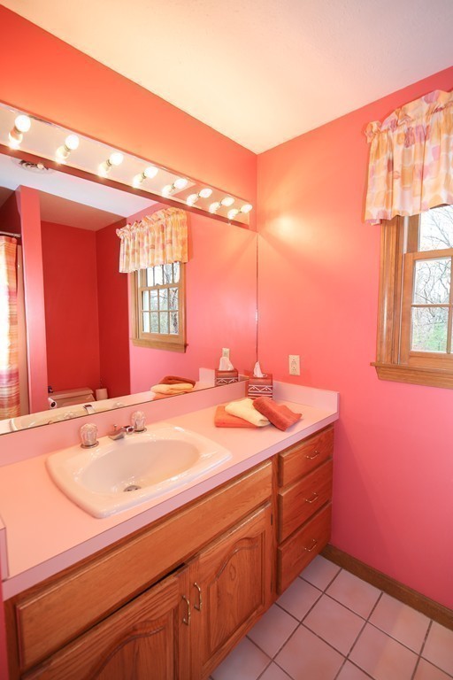 9 Rhode Island Road Wilmington, MA 01887 - Photo 20 of 30 Gallery Image 20