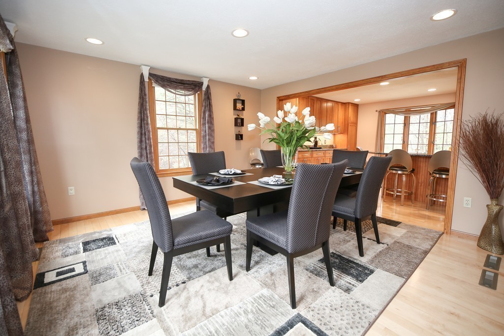 9 Rhode Island Road Wilmington, MA 01887 - Photo 9 of 30 Gallery Image 9